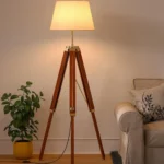 floor-lamp-wooden-stand